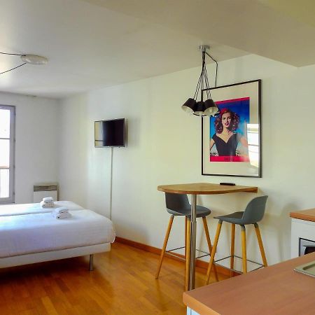 Charmant Studio Dans Un Immeuble Paris 5 Apartment Exterior photo